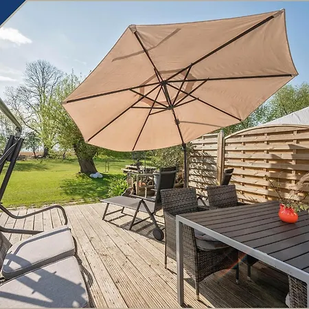 Ferienwohnung Mit Kamin Am Achterwasser In Luetow Apartament *